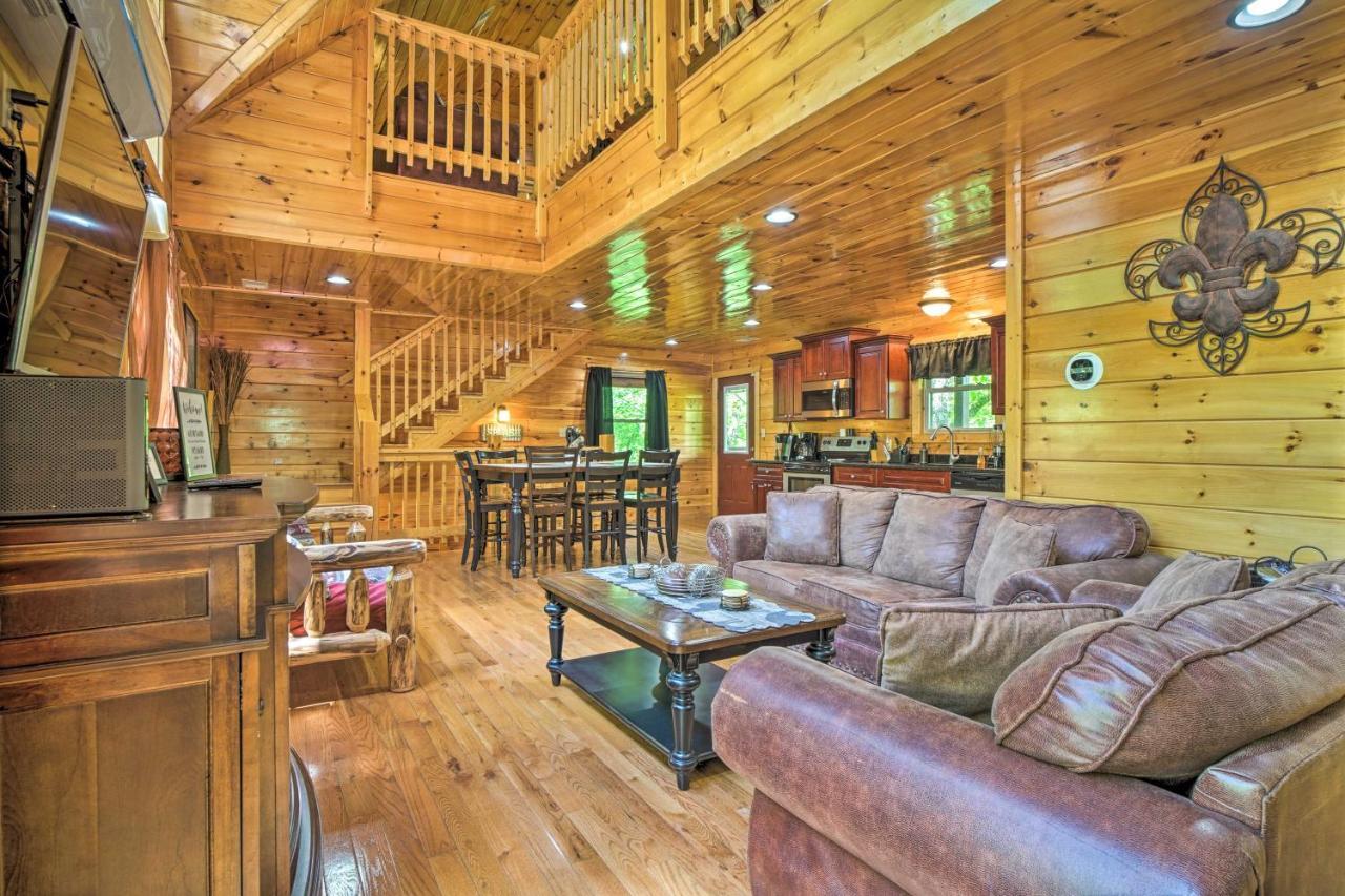 Pigeon Forge Cabin Sauna, Saltwater Pool And Views! Sevierville Buitenkant foto