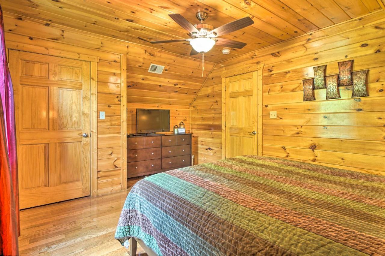Pigeon Forge Cabin Sauna, Saltwater Pool And Views! Sevierville Buitenkant foto