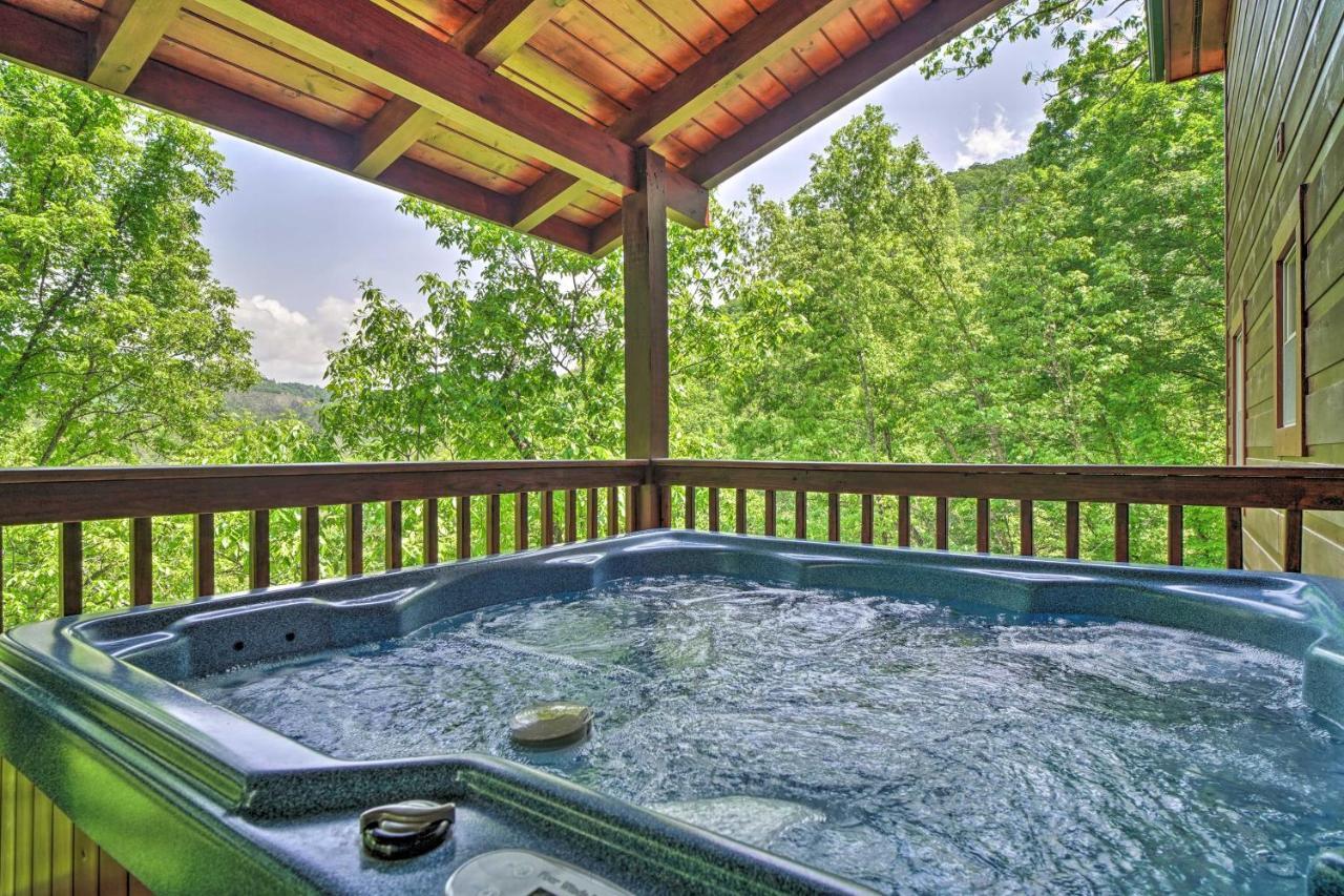 Pigeon Forge Cabin Sauna, Saltwater Pool And Views! Sevierville Buitenkant foto