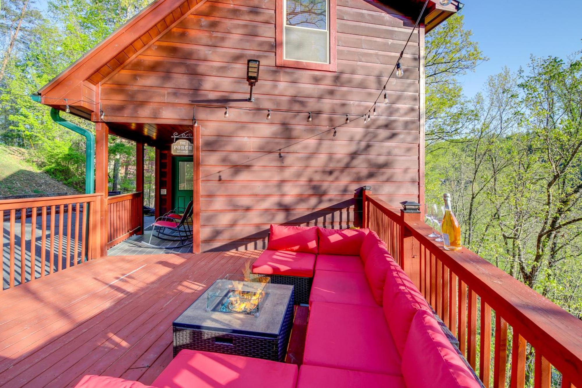 Pigeon Forge Cabin Sauna, Saltwater Pool And Views! Sevierville Buitenkant foto